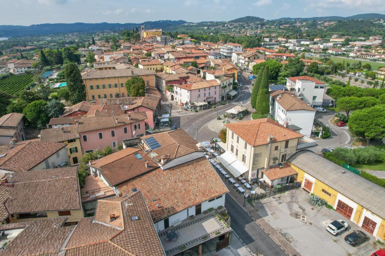 Appartamento In Piazza Moniga del Garda Exteriér fotografie